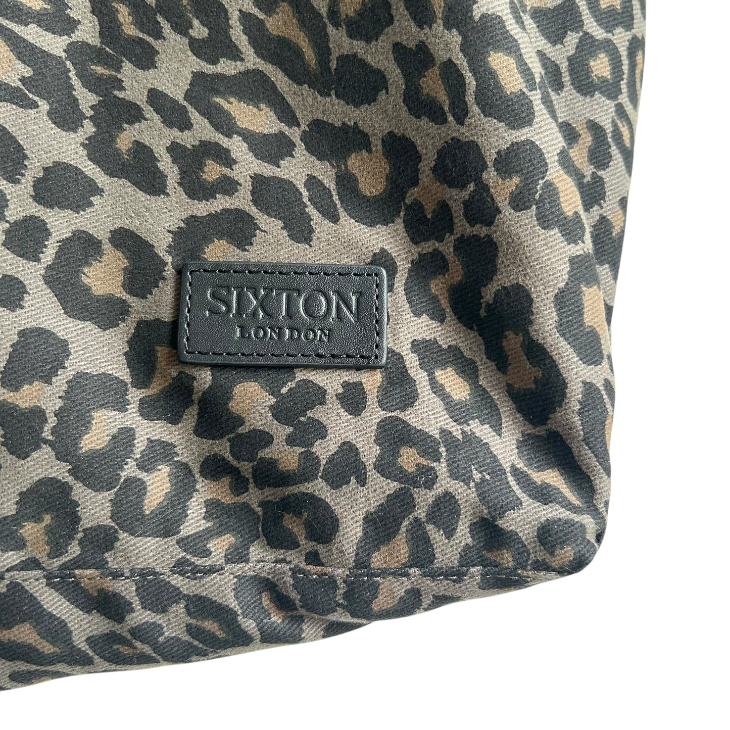 Large Weekend tote bag - grey Leopard print