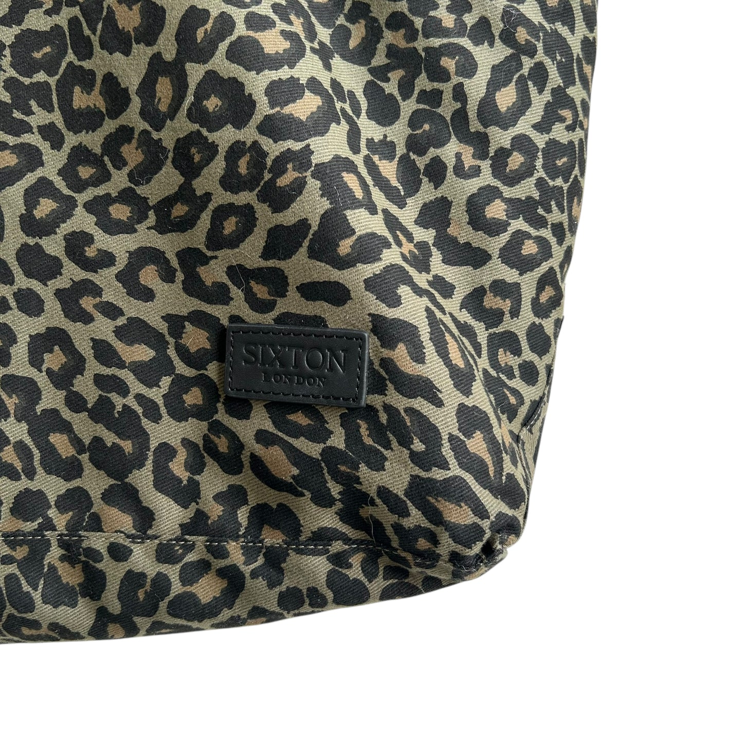 Large Weekend tote bag - green leopard print