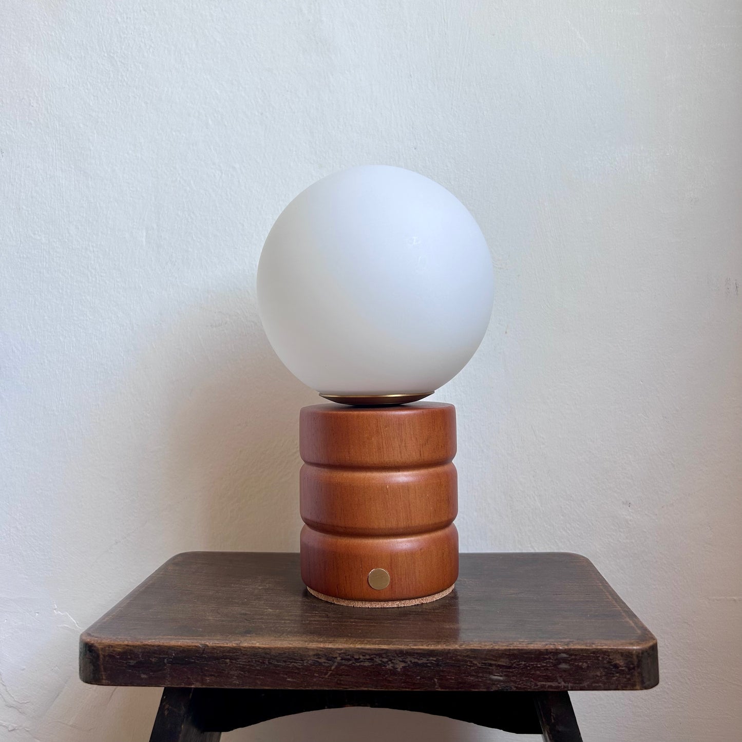 Bubble Teak Style style rechargeable touch lamp