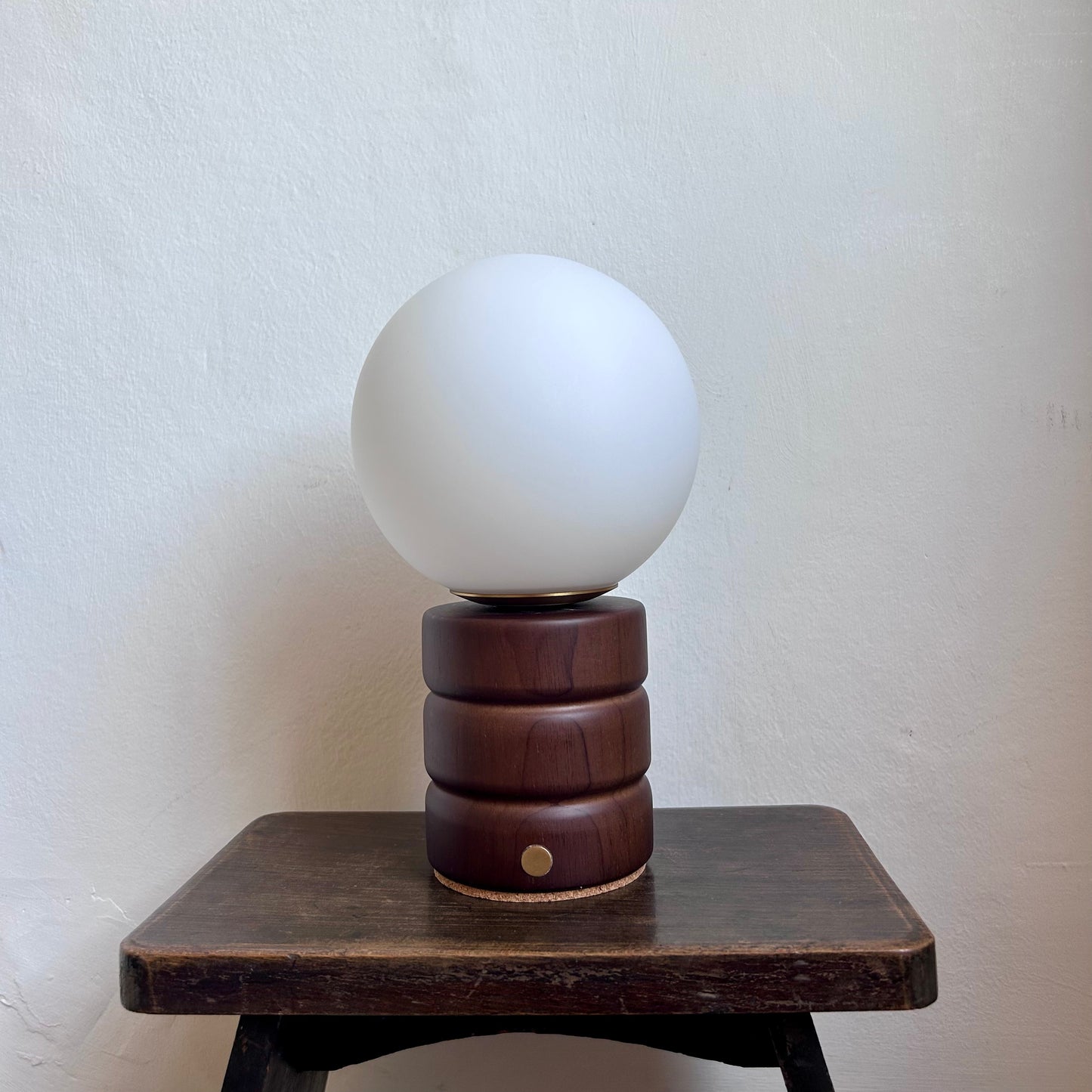 Bubble Walnut Style style rechargeable touch lamp