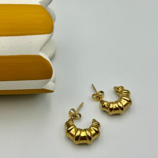 Croissant open hoop earrings