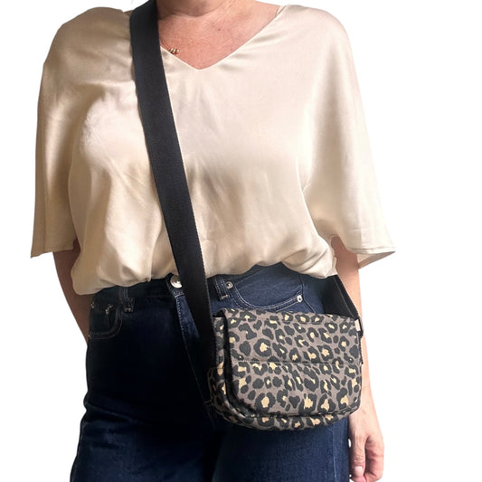 Valencia cross body bag - Grey Leopard print